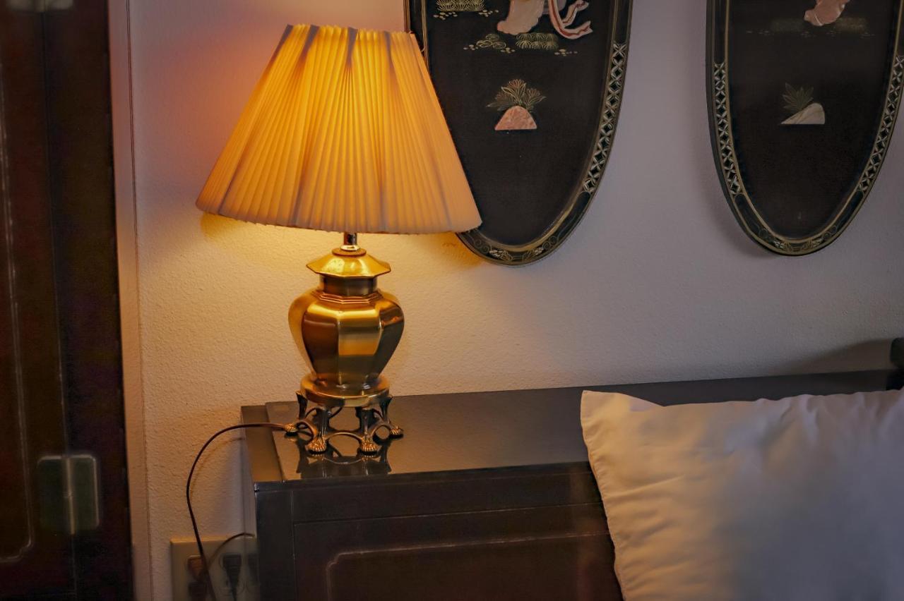 Cozy House Inn & Suites By Marifah Williamsburg Eksteriør bilde