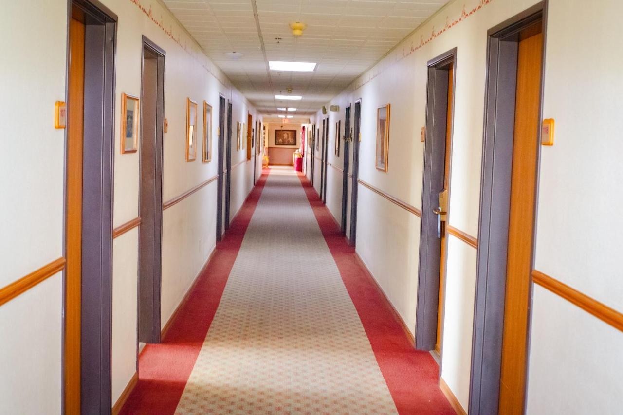 Cozy House Inn & Suites By Marifah Williamsburg Eksteriør bilde