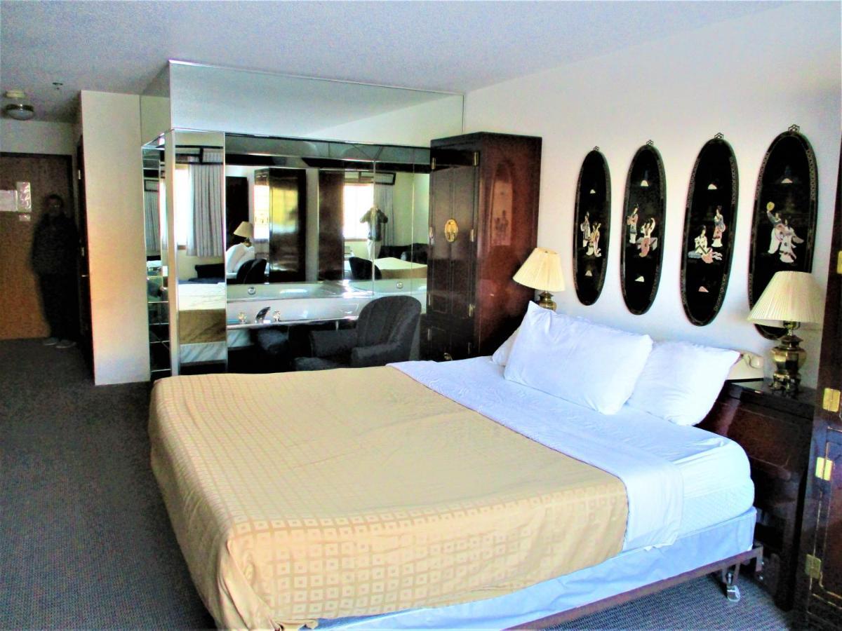 Cozy House Inn & Suites By Marifah Williamsburg Eksteriør bilde
